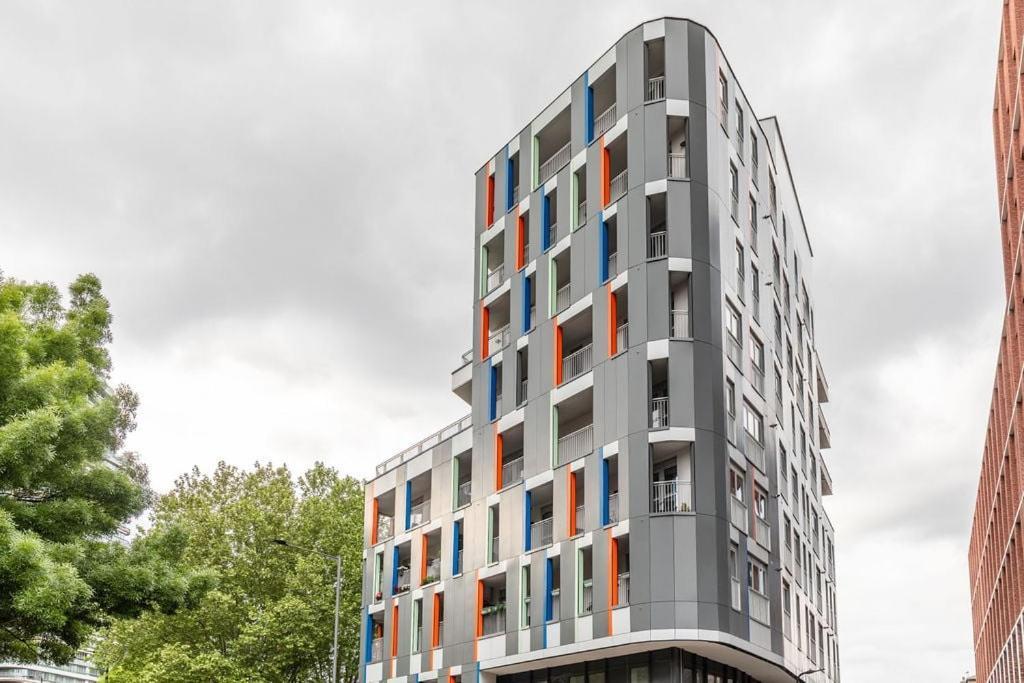 Guestready - Modern In With A Balcony * Londres